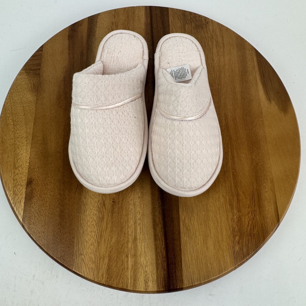New Womens Unbranded Pink Comfort‎ Casual Slide Slippers Size Small 6-7 M NWOB